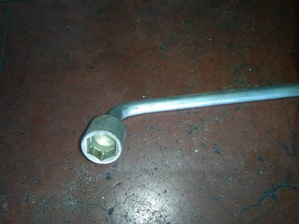 REFURBISHED Tire Wrench 17mm Japan surplus for Suzuki Benz, VW etc
