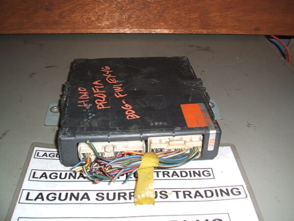 REFURBISHED HINO Profia Turn Signal Hazard Control Unit Partnum: 89680-2350     110400-0380   24V  Denso Japan